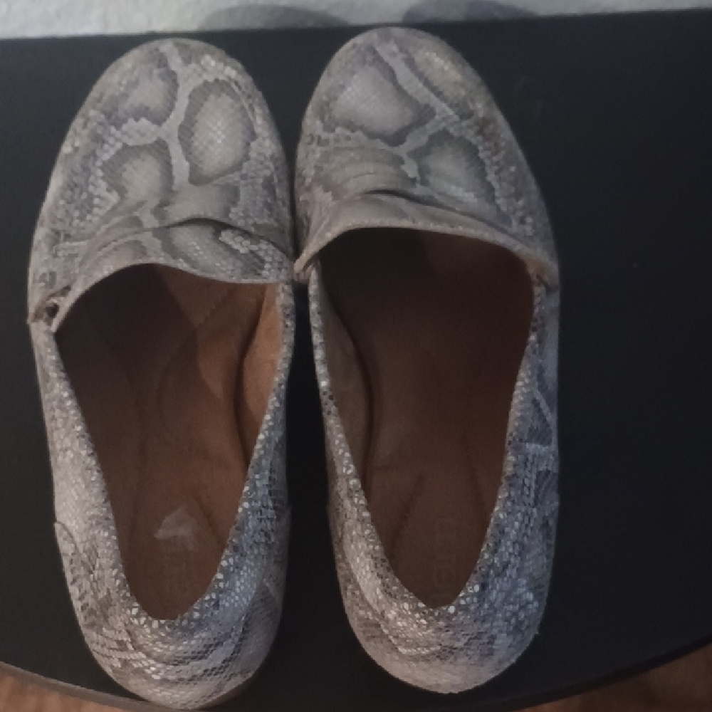 Born Loafers
